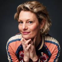 Pasfoto Lucinda Sterk