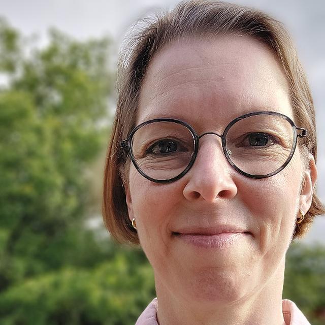 Pasfoto Petra Wevers